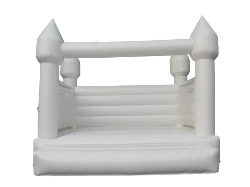 E101308 White Large Jumping Castle - Image 1
