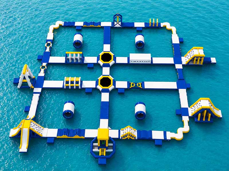 E109306 Commercial Inflatable Floating Water Park 230 People - Image 1